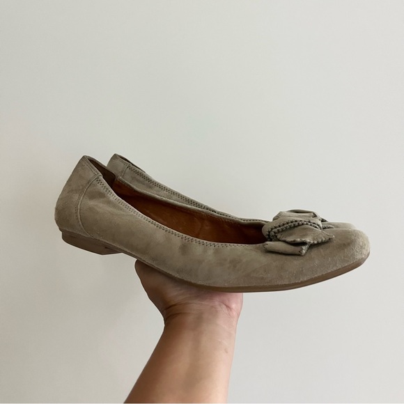 Paul Green Munchen Suede Leather Ballet Flats Taupe w Top Ribbon Stitched 6.5 - Picture 8 of 11